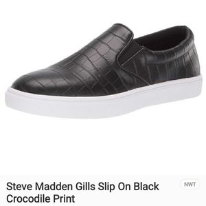 Steve Madden Gills Slip On Black Crocodile Print
